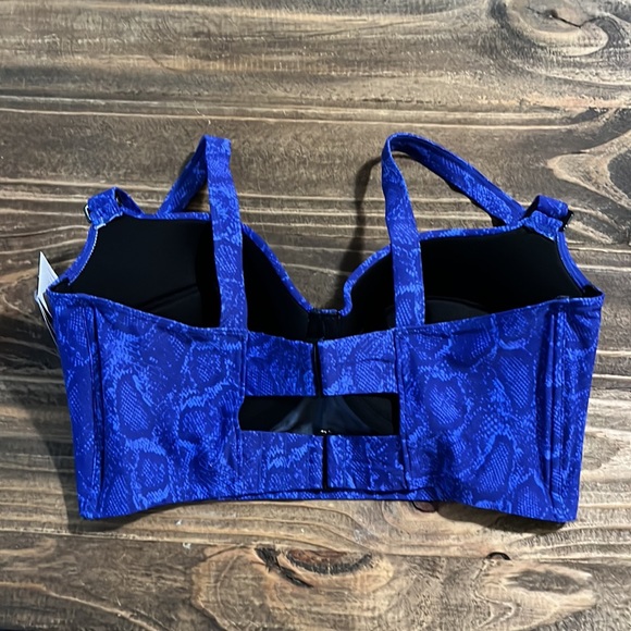 Smart and sexy swim top 34DD New with tags - Picture 5 of 8